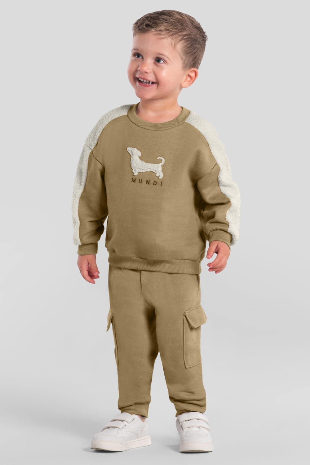 Conjunto infantil menino em moletom Mundi